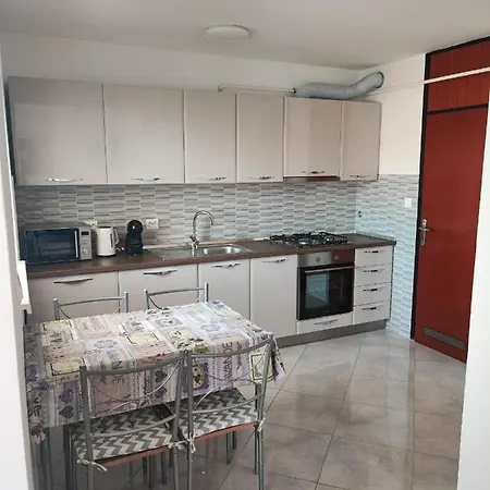 Eva Appartement Pula