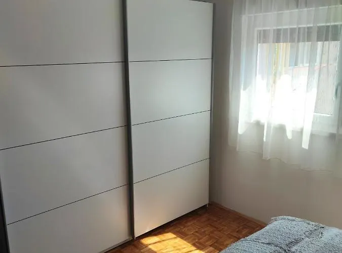 Eva Apartment *