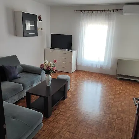 Eva Apartment