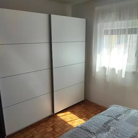 Eva Apartment *